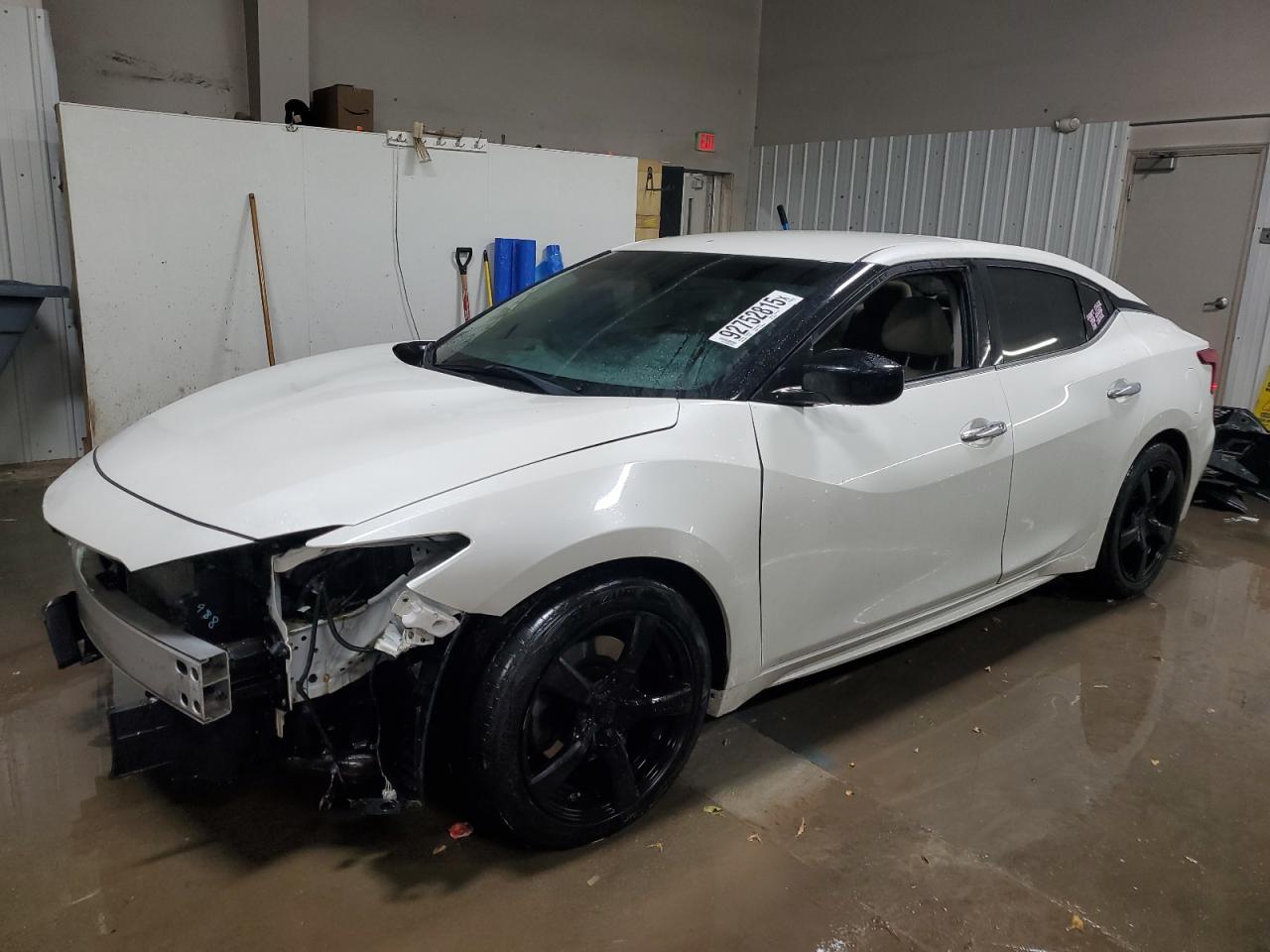 2016 Nissan Maxima