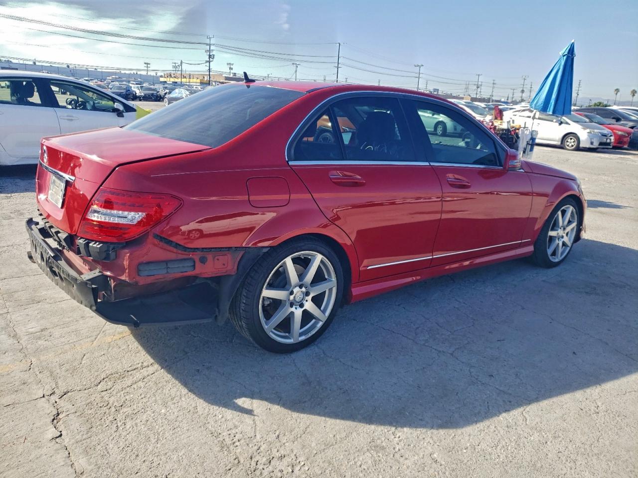 2014 Mercedes-Benz C 250 - Фото 3