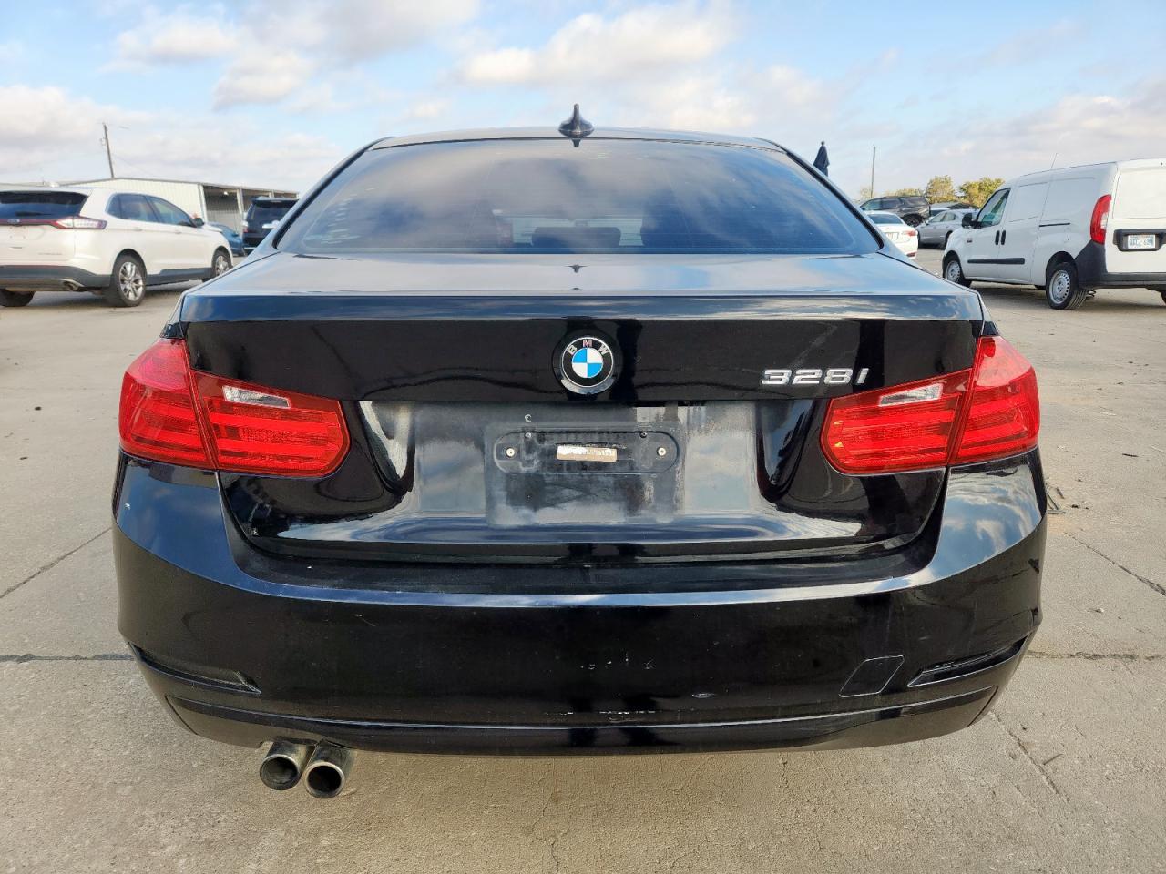 2015 BMW 328 I - Фото 6