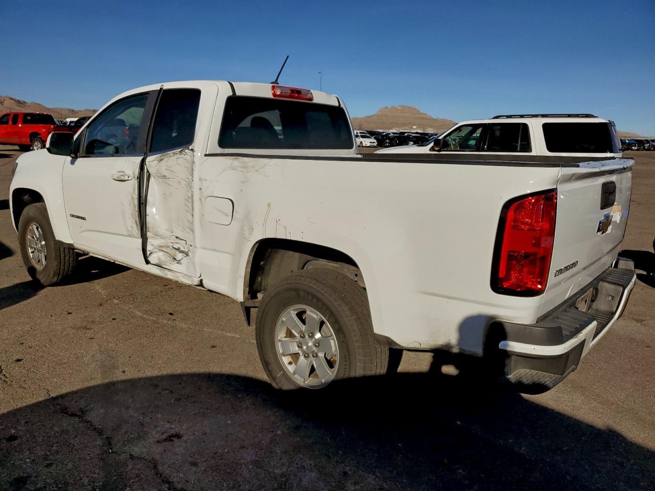 2019 Chevrolet Colorado - Image 2