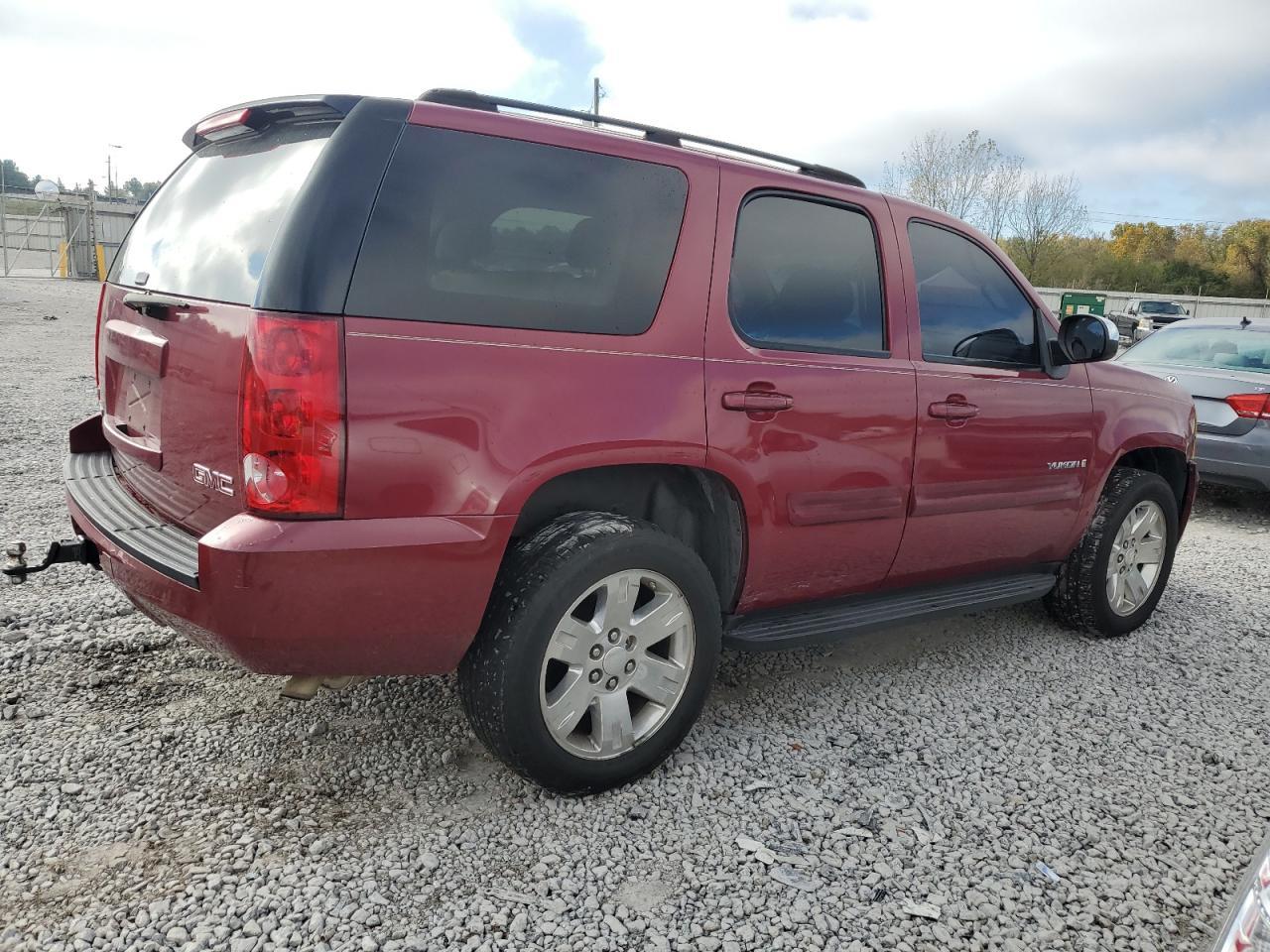 2007 GMC Yukon - Image 3