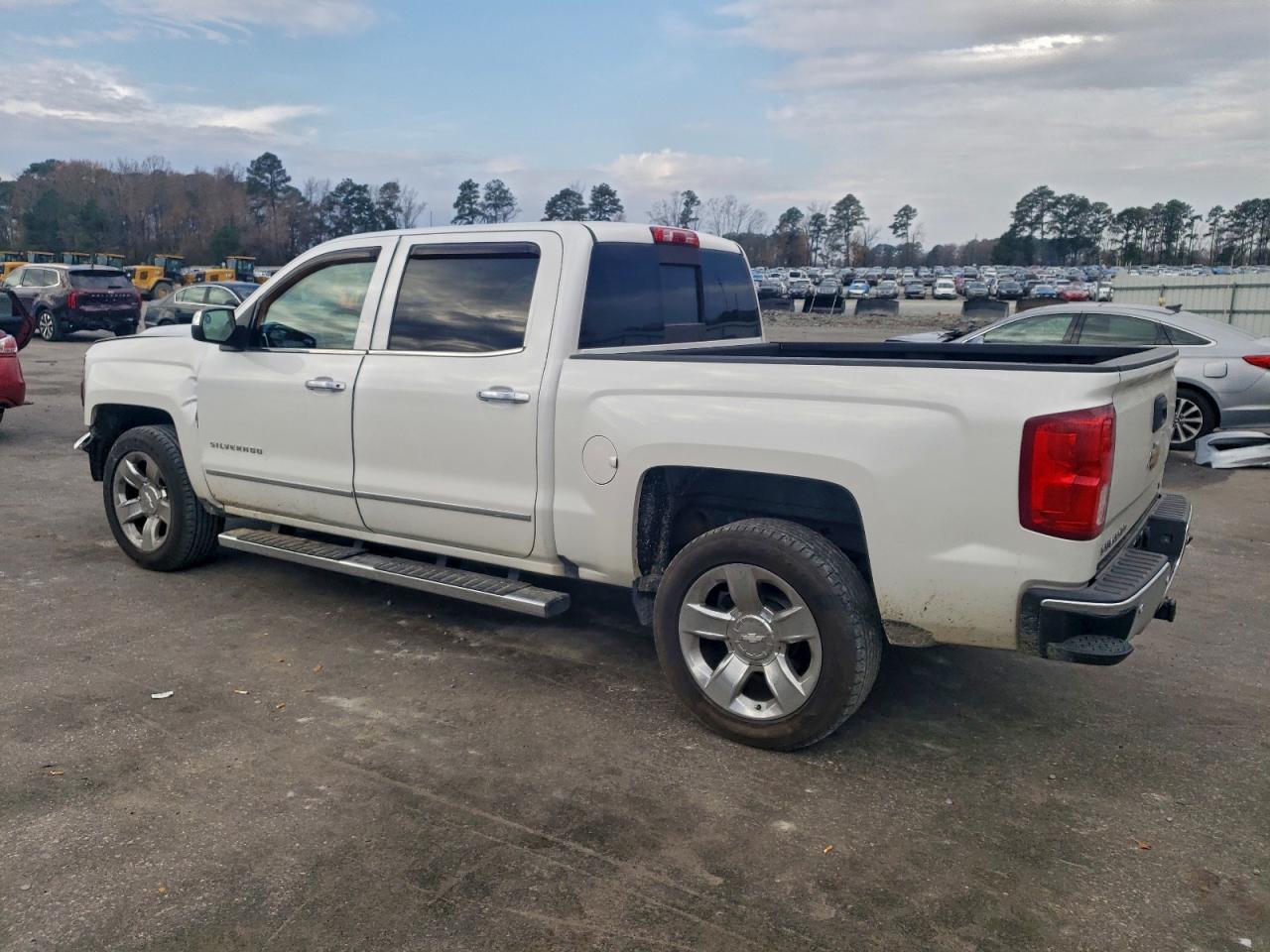2017 Chevrolet Silverado C1500 Ltz - Фото 2