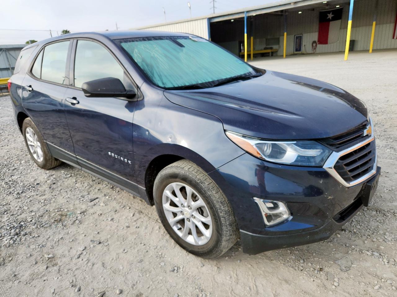 2019 Chevrolet Equinox Ls - Image 4