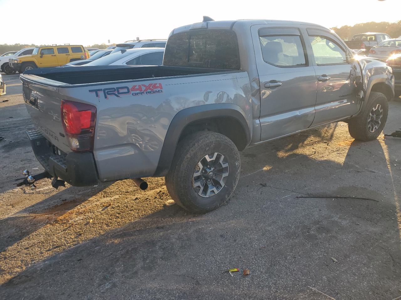2019 Toyota Tacoma Double Cab - Image 3