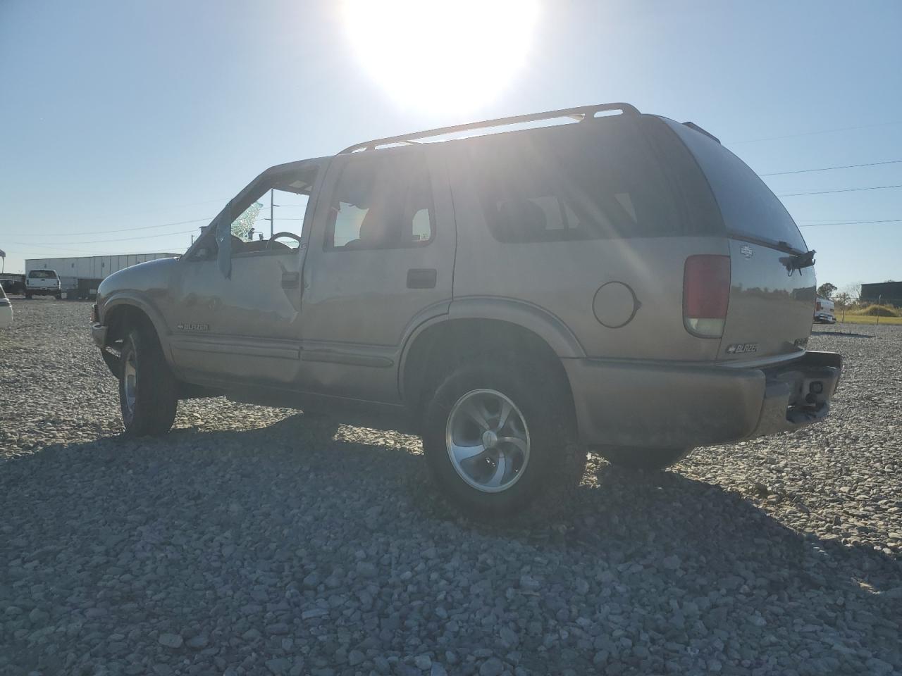 2002 Chevrolet Blazer - Фото 2