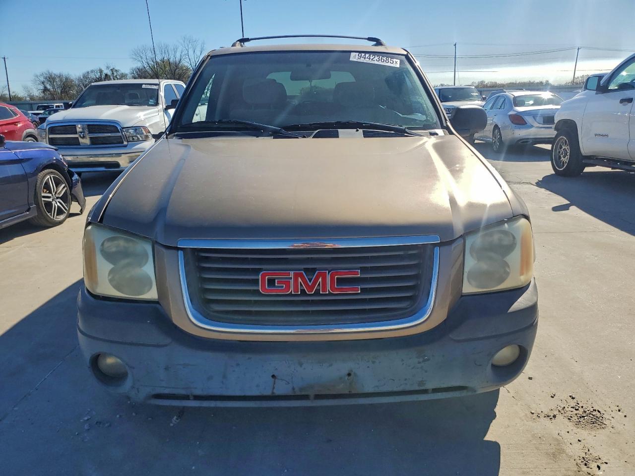 2003 GMC Envoy - Image 5