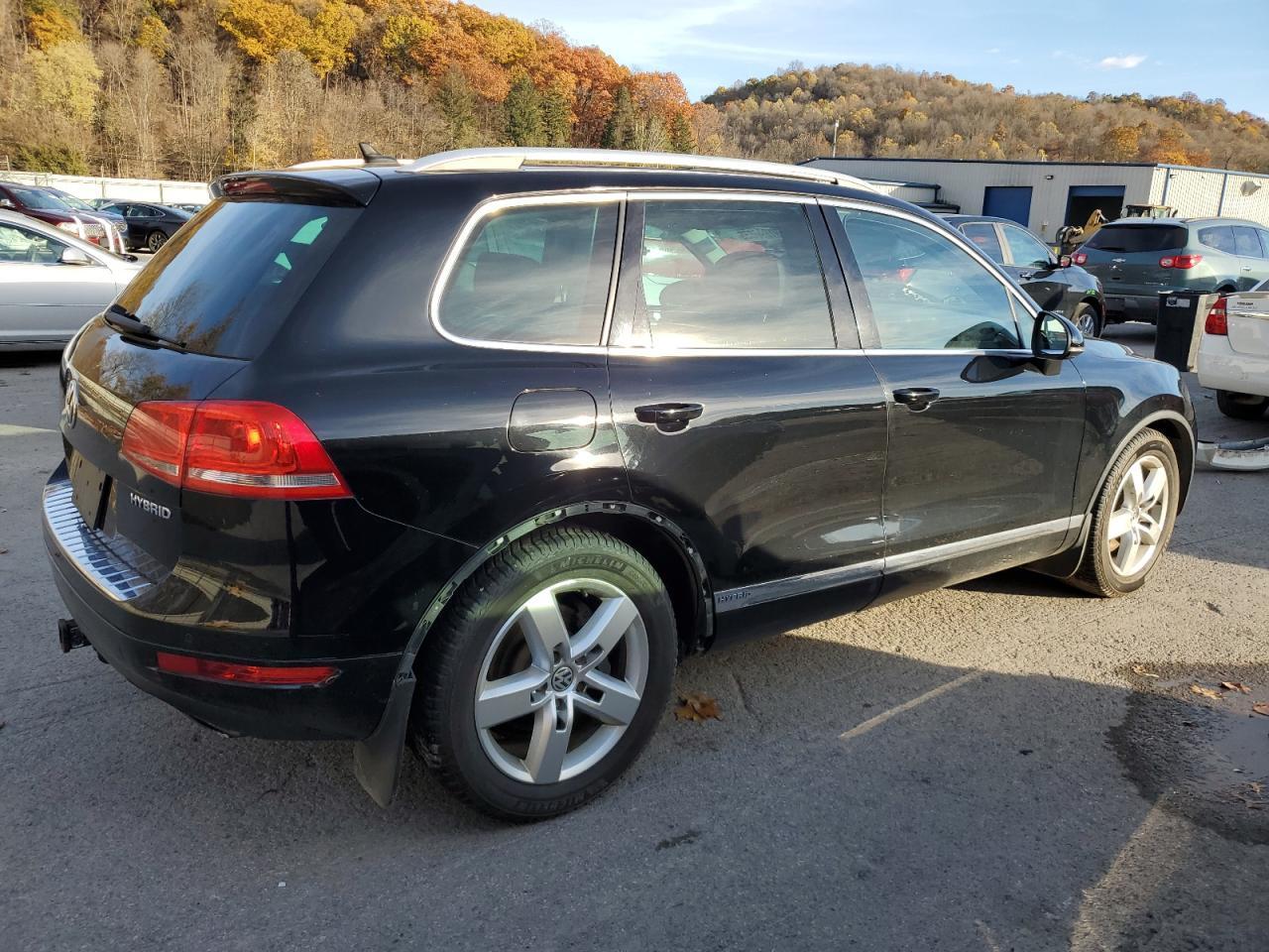 2012 Volkswagen Touareg Hybrid - Фото 3