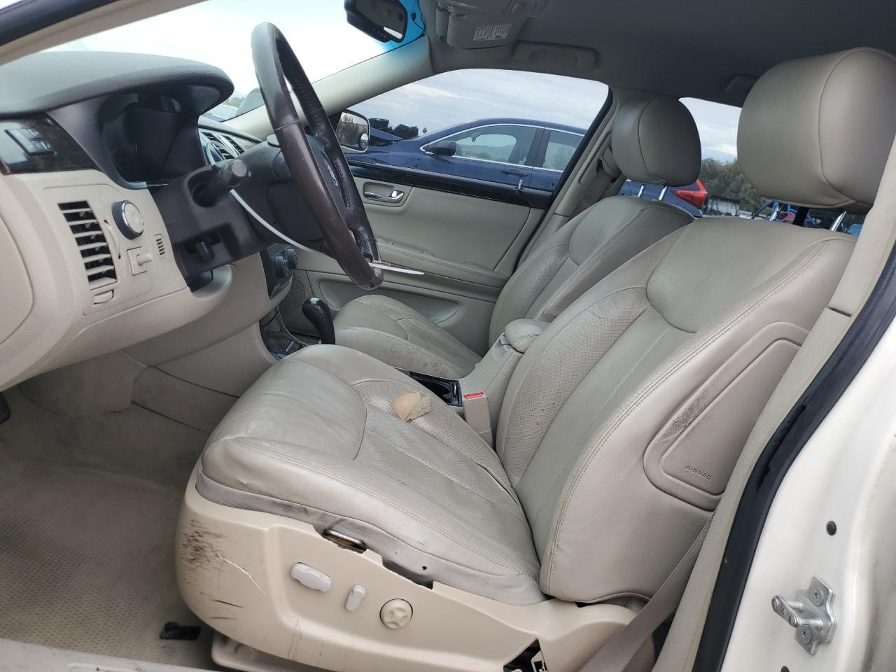 2008 Cadillac Dts - Image 7