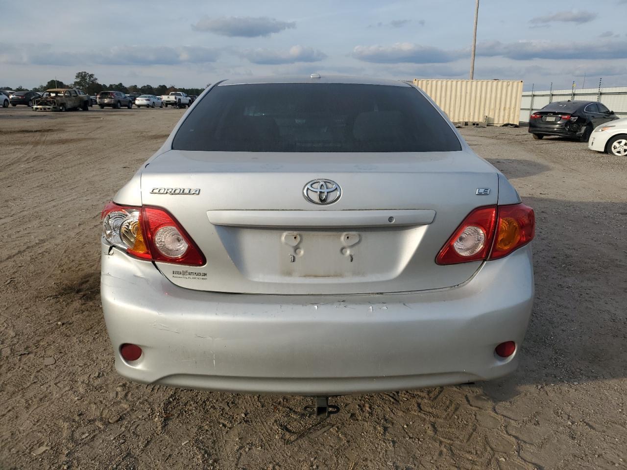 2010 Toyota Corolla - Фото 6