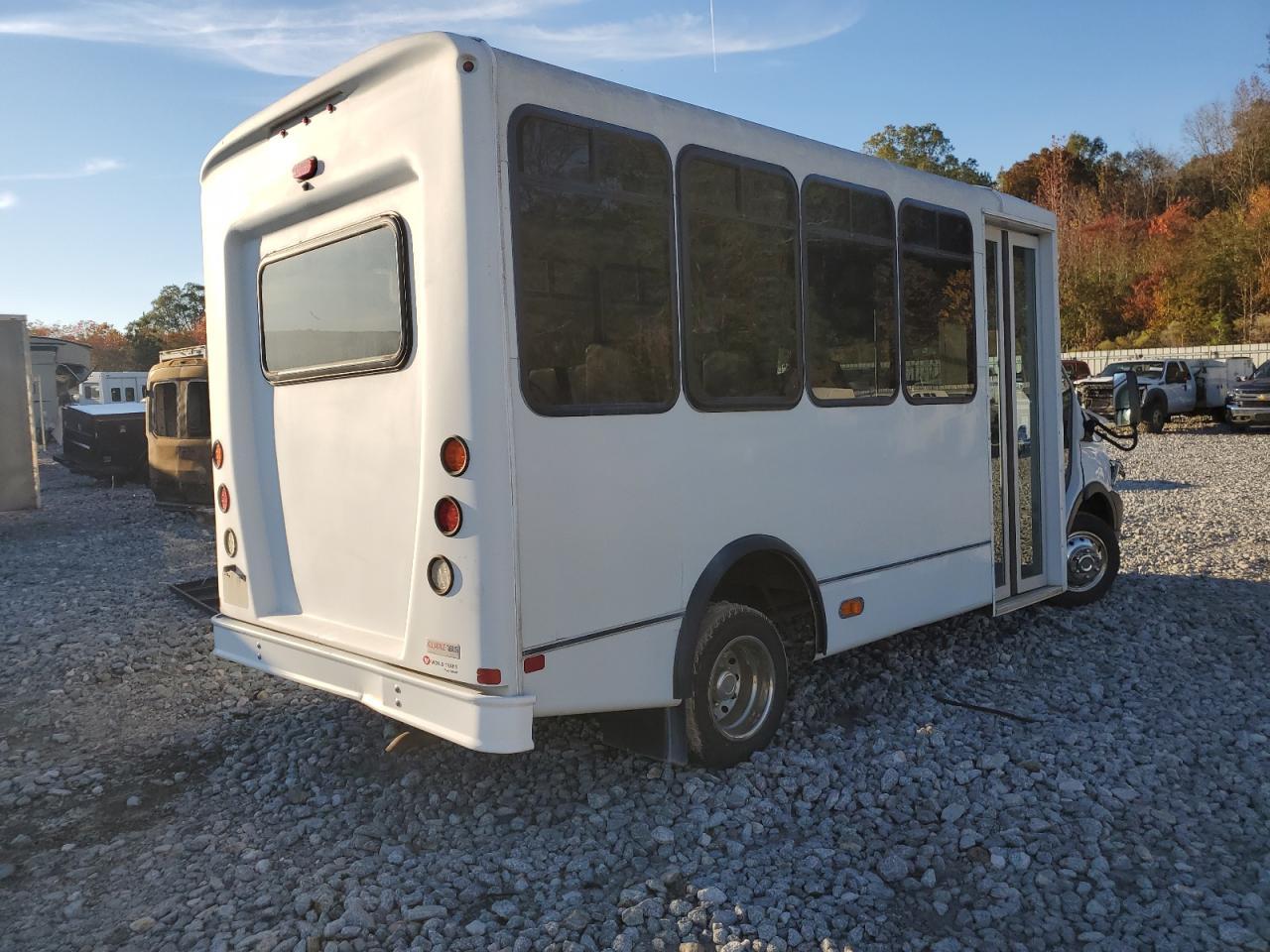 2018 Ford Transit T-350 Shuttle Bus - Фото 3