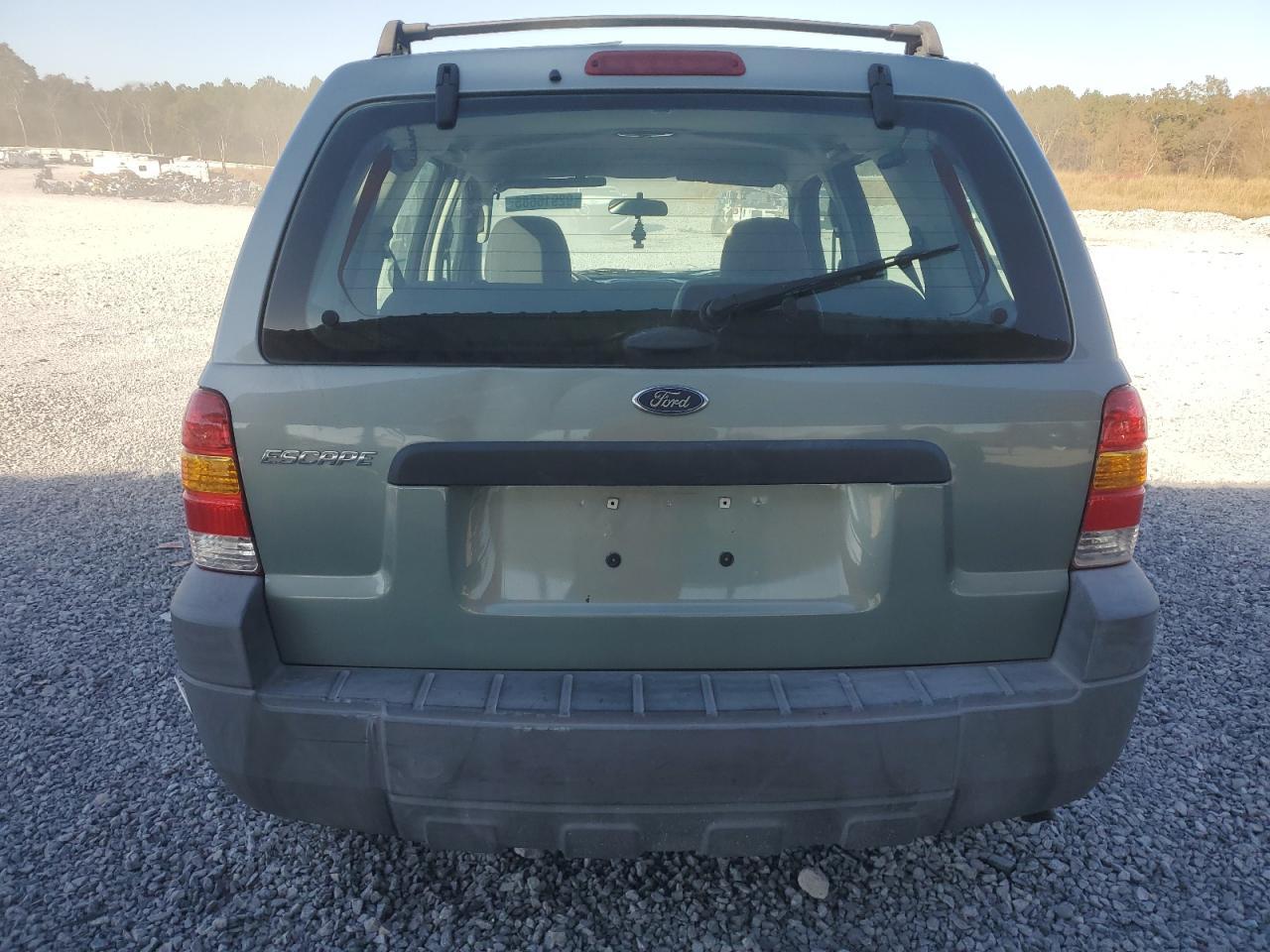 2005 Ford Escape Xls - Фото 6