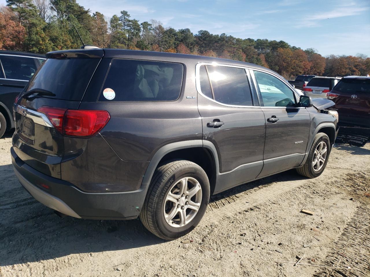 2017 GMC Acadia Sle - Фото 3