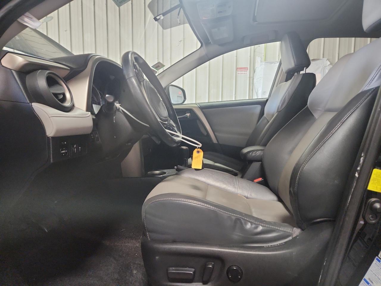 2015 Toyota Rav4 Limited - Image 7