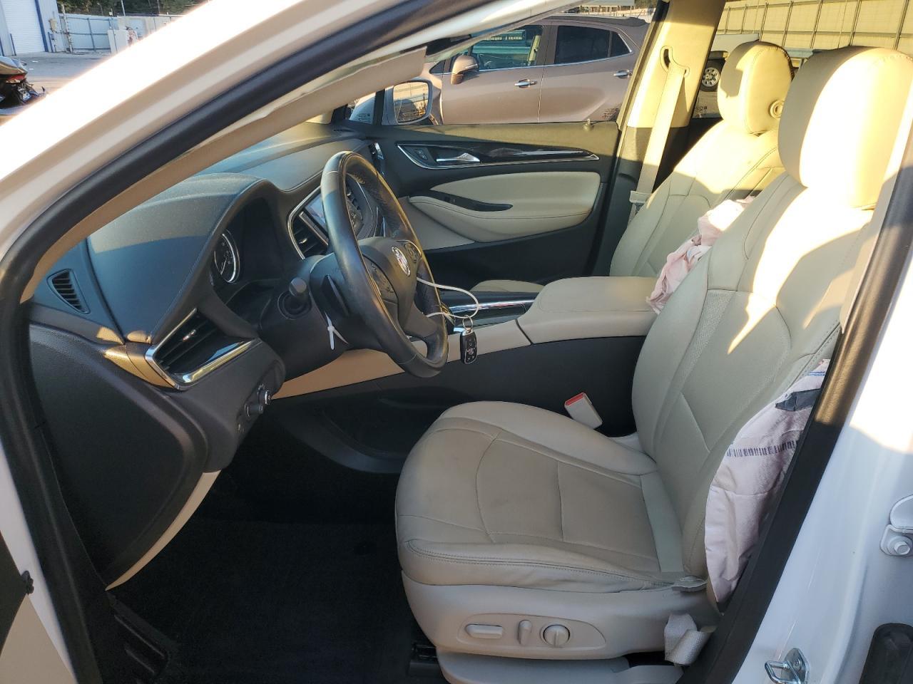 2020 Buick Enclave Essence - Image 7