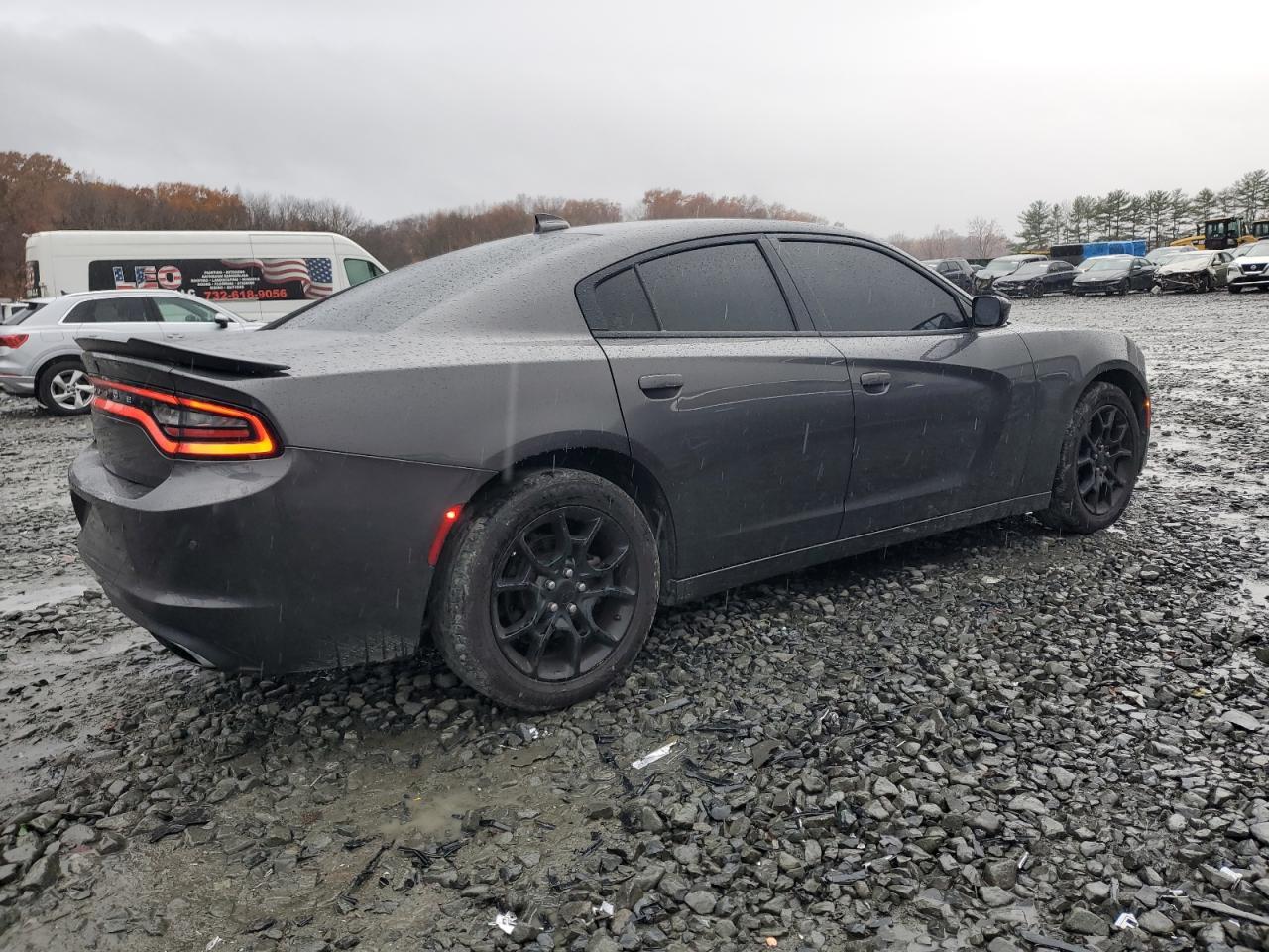 2017 Dodge Charger Sxt - Фото 3