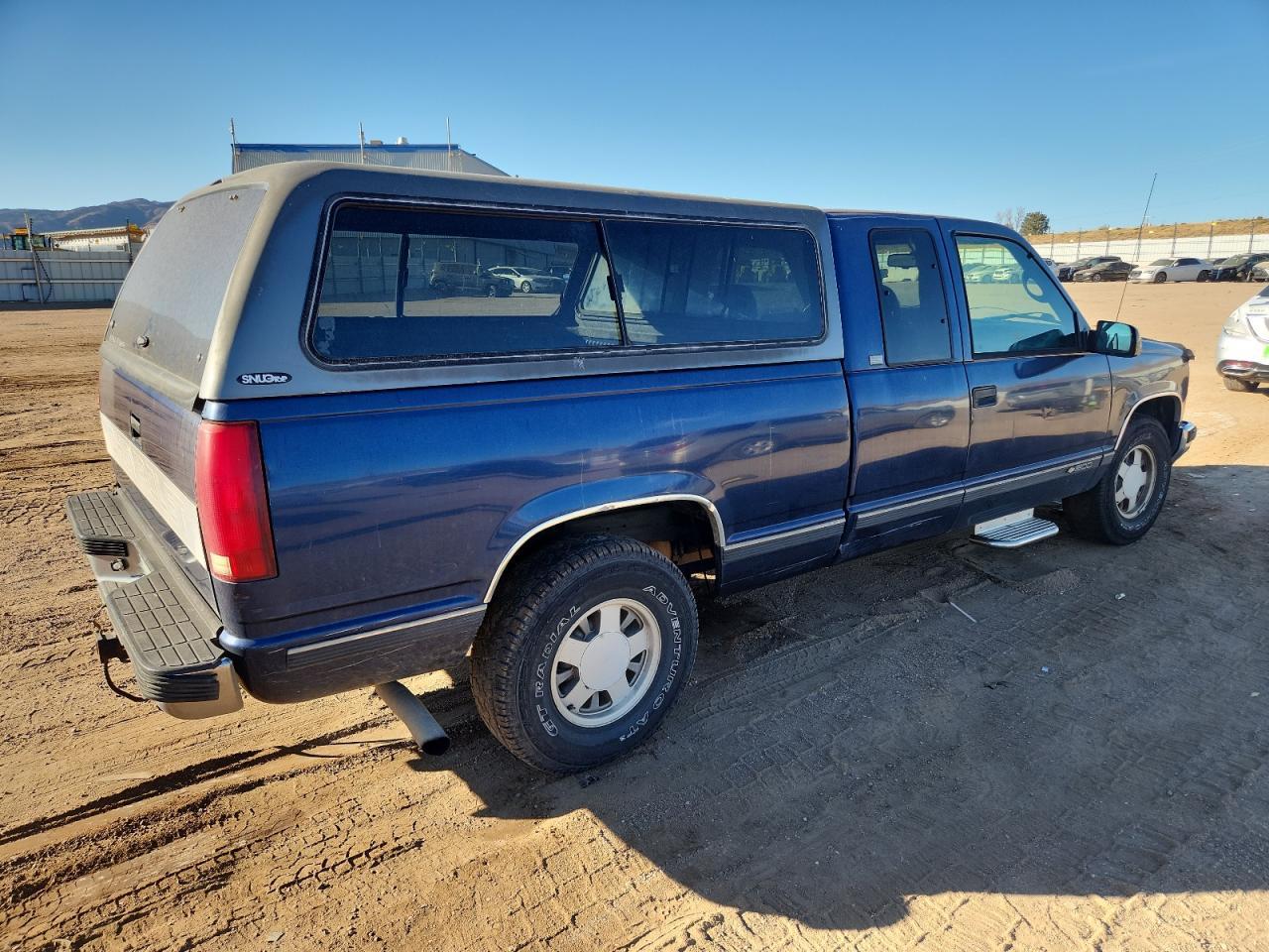 1996 Chevrolet Gmt-400 C1500 - Image 3