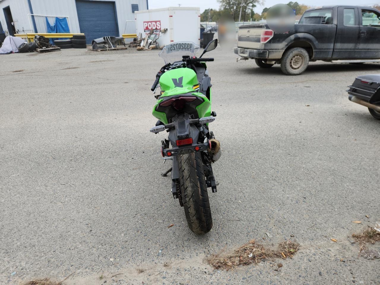 2025 Kawasaki Ex500 A - Фото 4