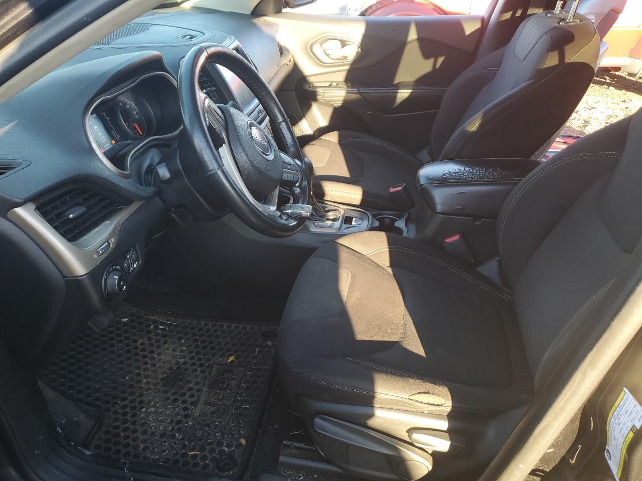 2016 Jeep Cherokee Latitude - Фото 7
