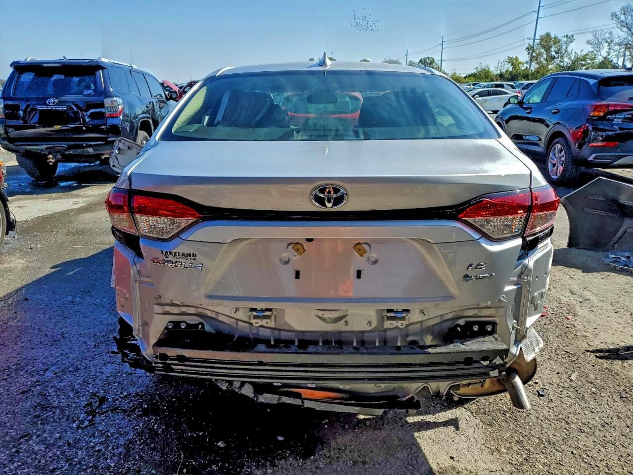 2025 Toyota Corolla Hybrid Le - Image 6