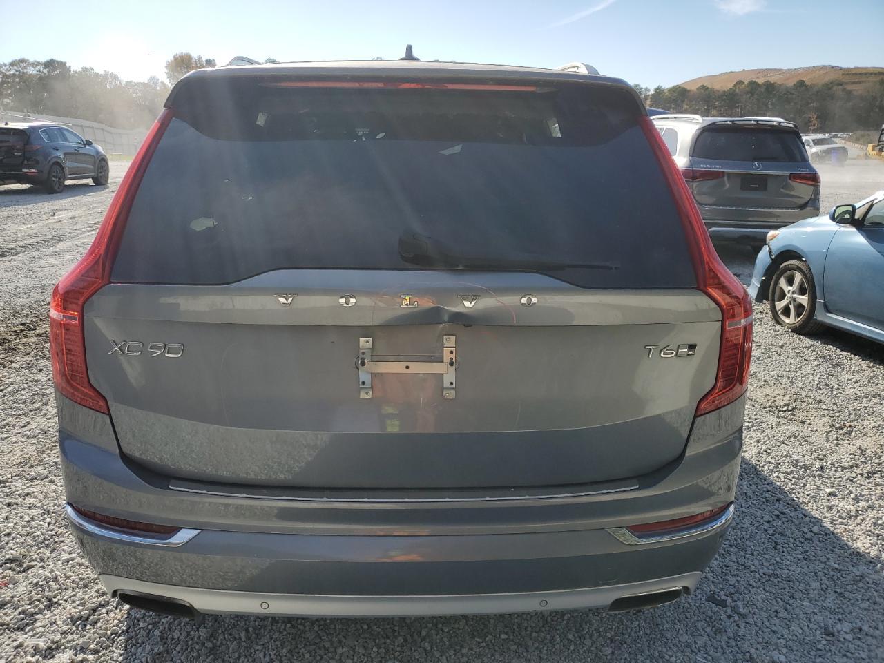 2017 Volvo Xc90 T6 - Image 6