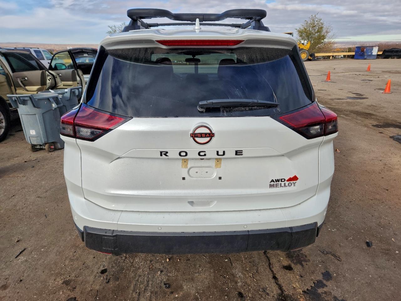 2025 Nissan Rogue Sv - Image 6