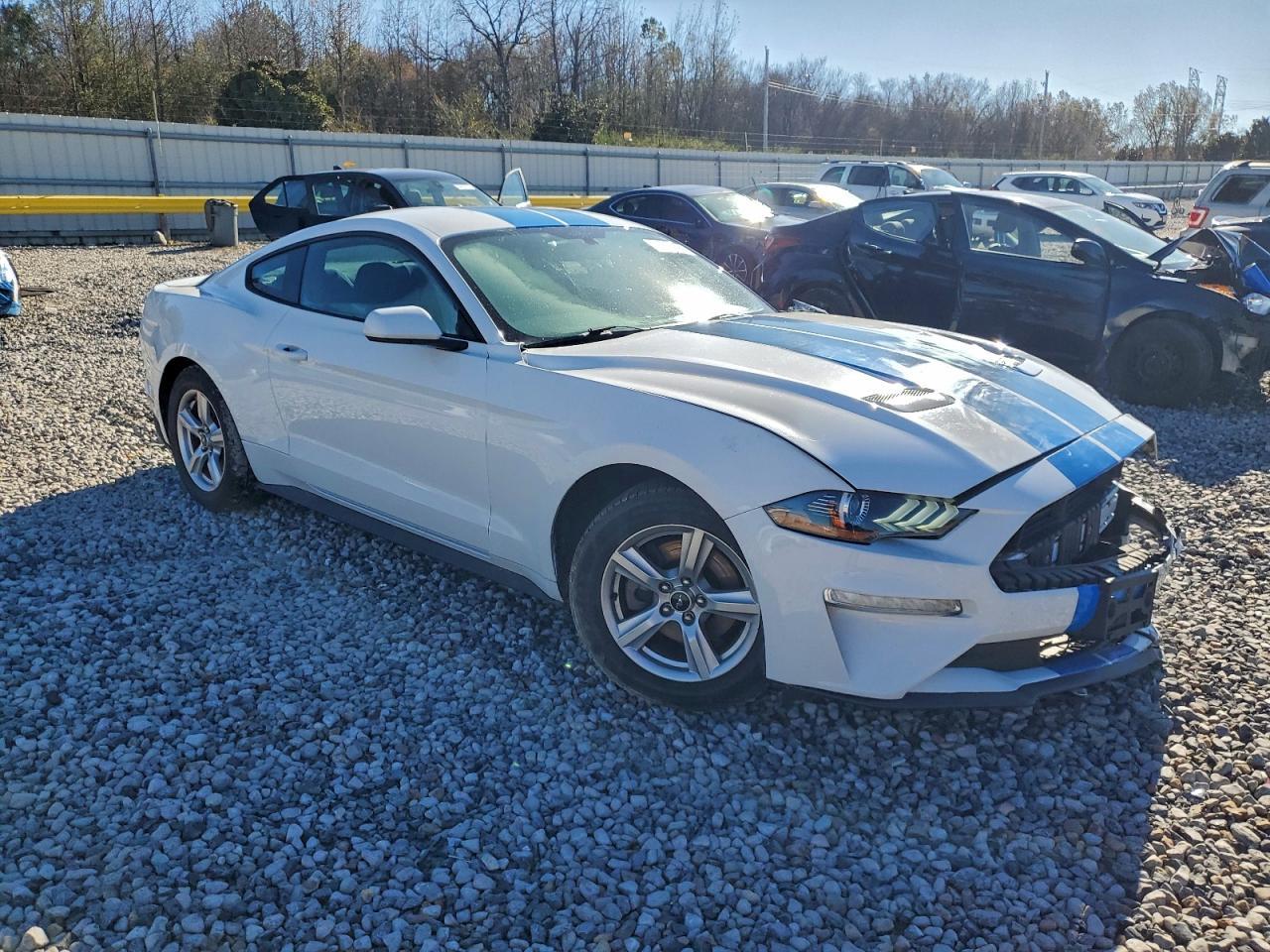 2018 Ford Mustang - Фото 4