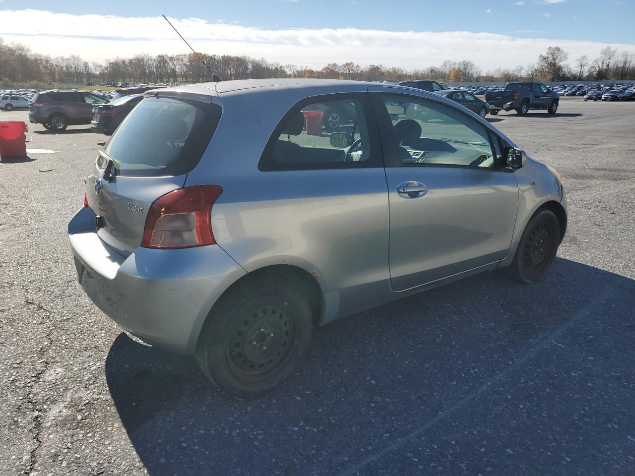 2007 Toyota Yaris - Фото 3