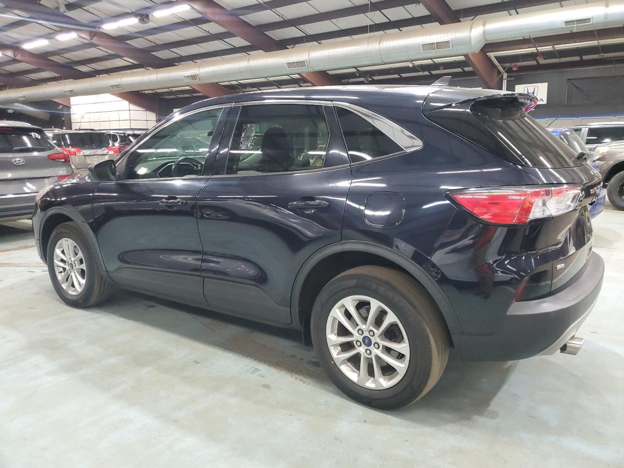 2021 Ford Escape Se - Фото 2