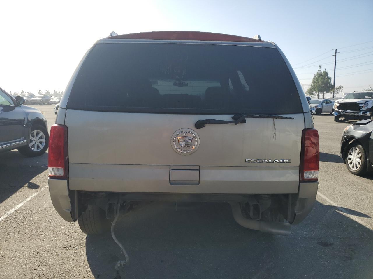 2002 Cadillac Escalade Luxury - Фото 6