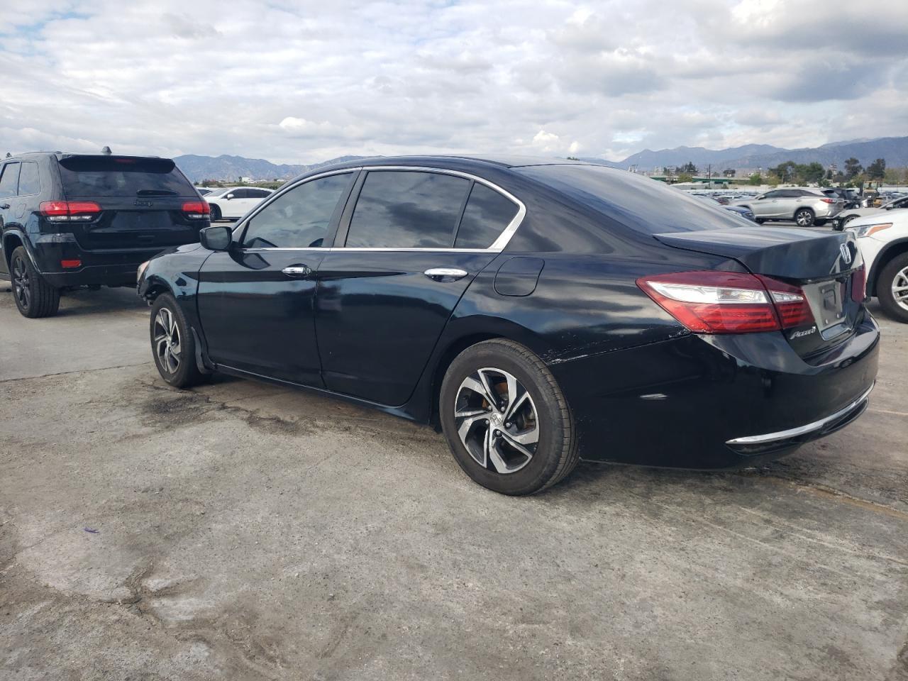 2016 Honda Accord Lx - Фото 2