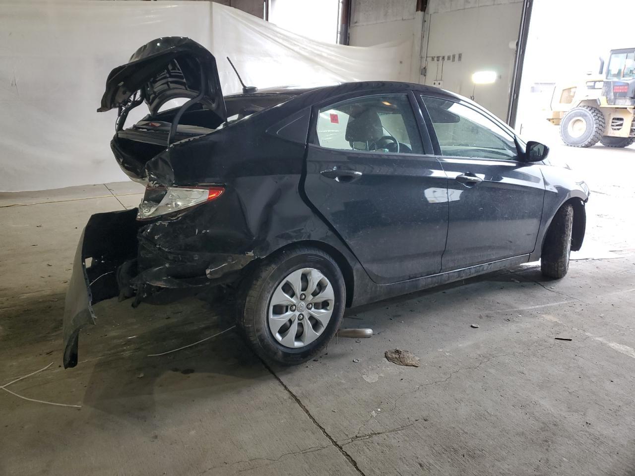 2017 Hyundai Accent Se - Фото 3