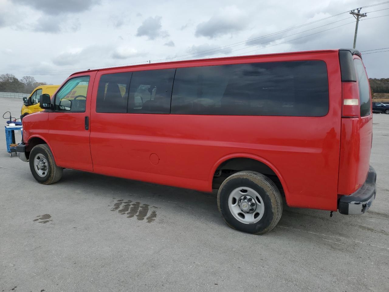 2016 Chevrolet Express G3500 Lt - Фото 2