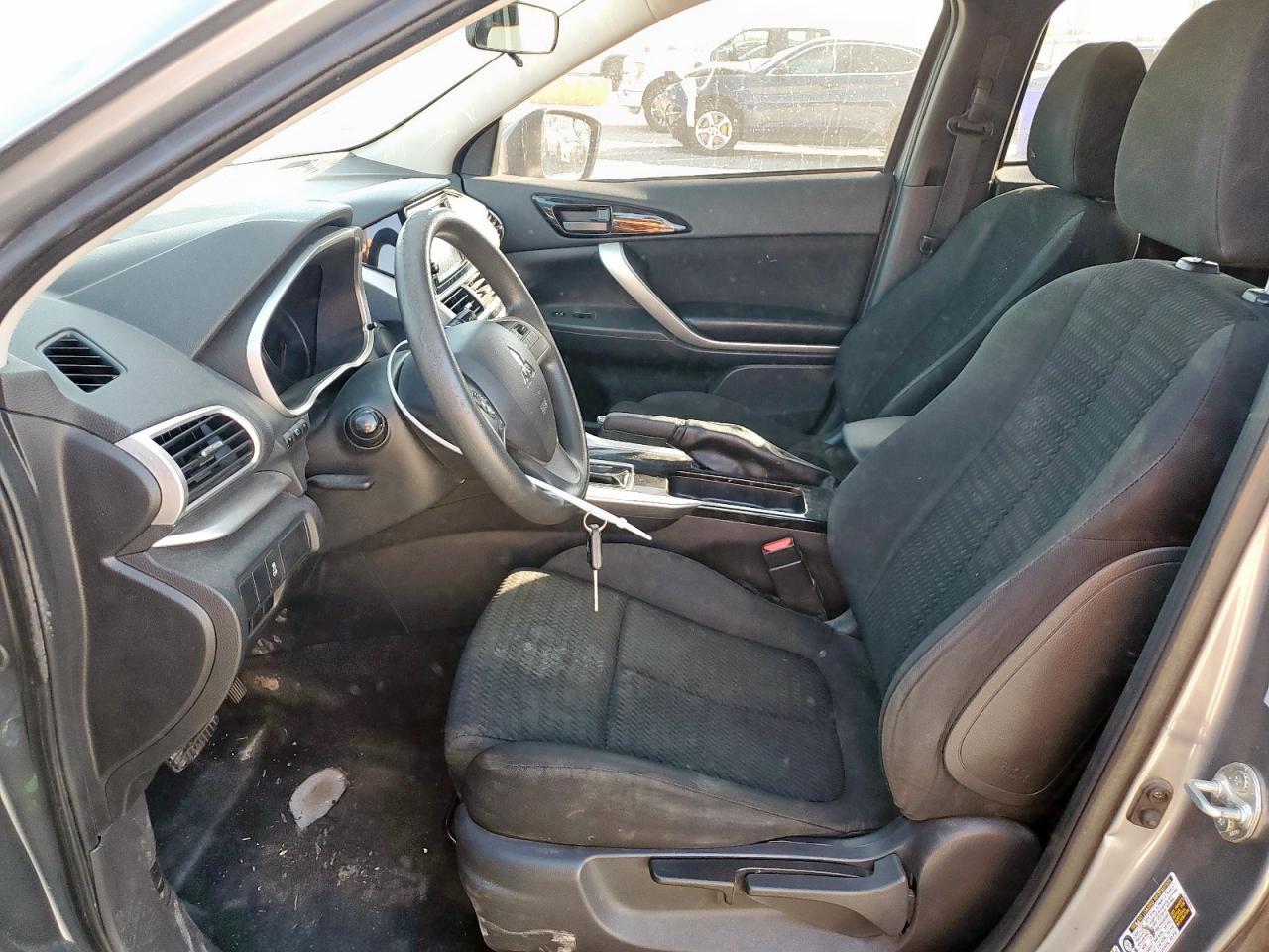 2020 Mitsubishi Eclipse Cross Es - Фото 7