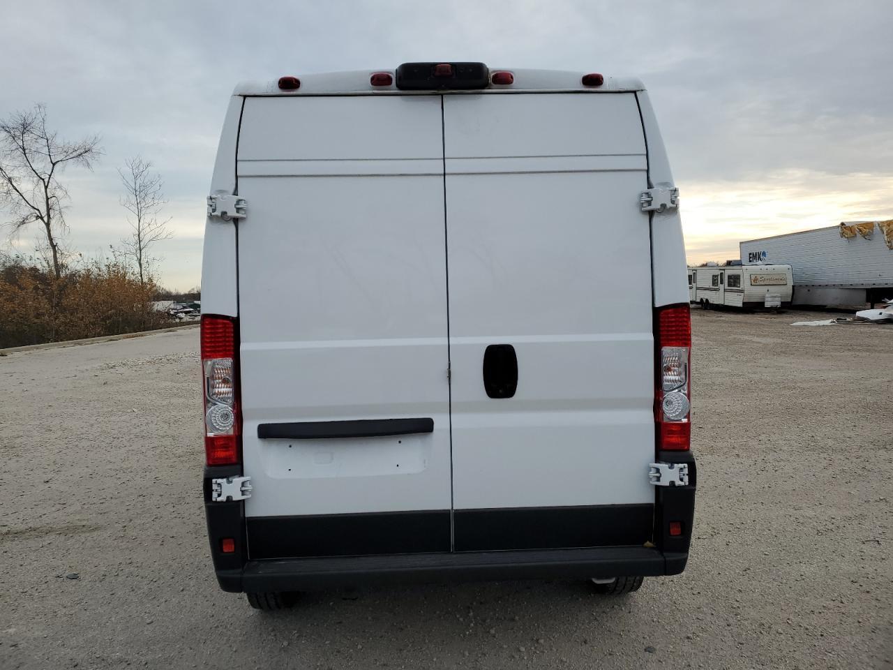 2023 Ram Promaster 2500 Delivery Van - Фото 6