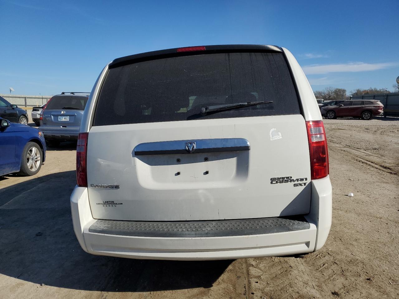 2010 Dodge Grand Caravan Sxt - Image 6