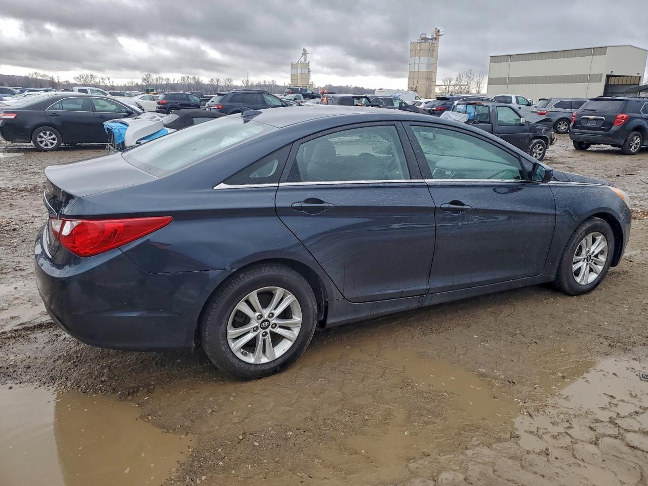 2013 Hyundai Sonata Gls - Фото 3