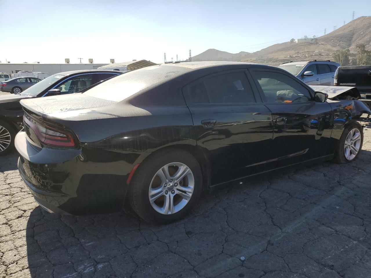2022 Dodge Charger Sxt - Image 3
