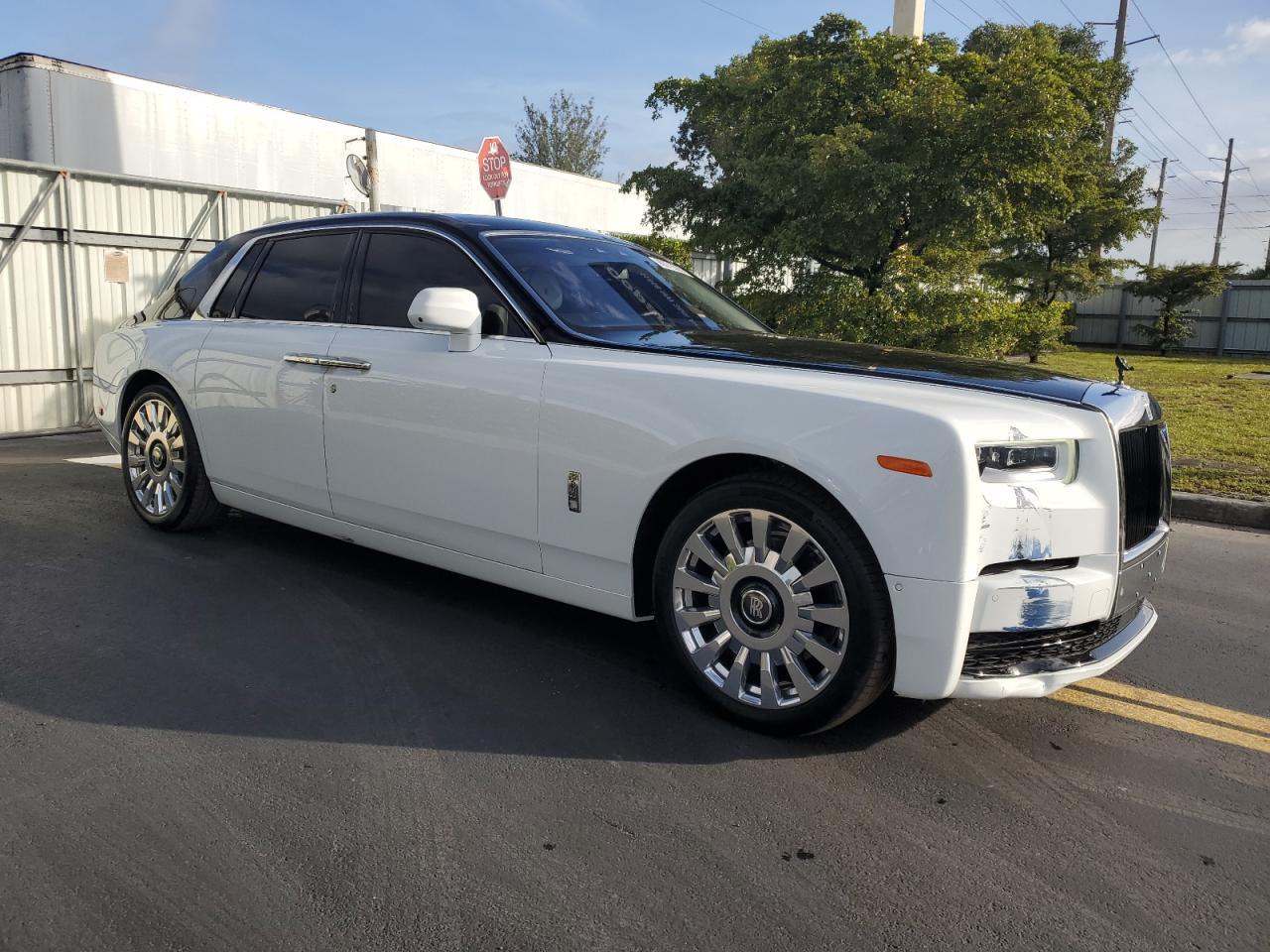 2022 Rolls-Royce Phantom - Фото 4