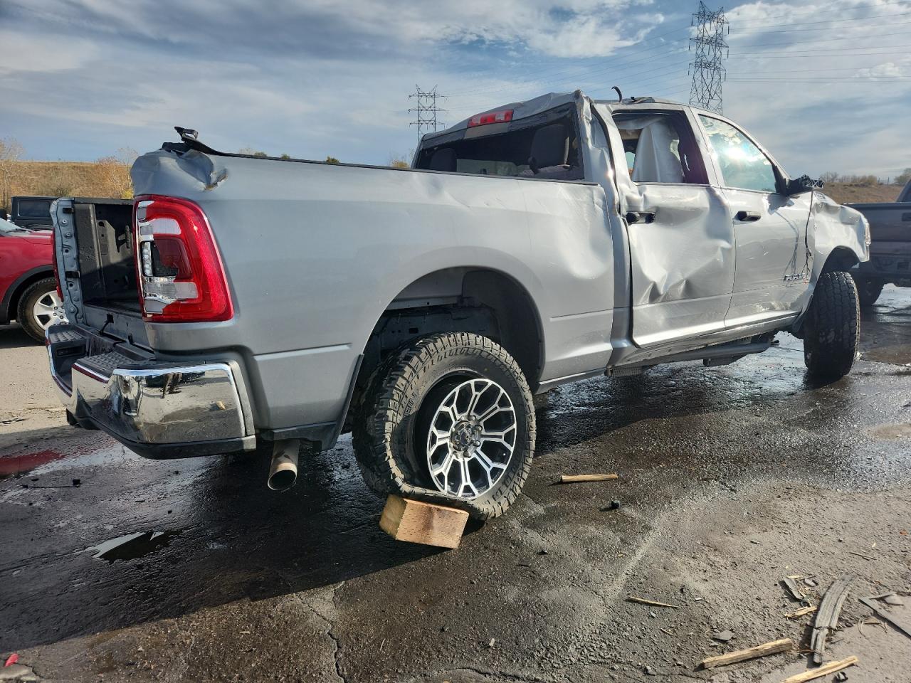 2021 Ram 2500 Tradesman - Фото 3