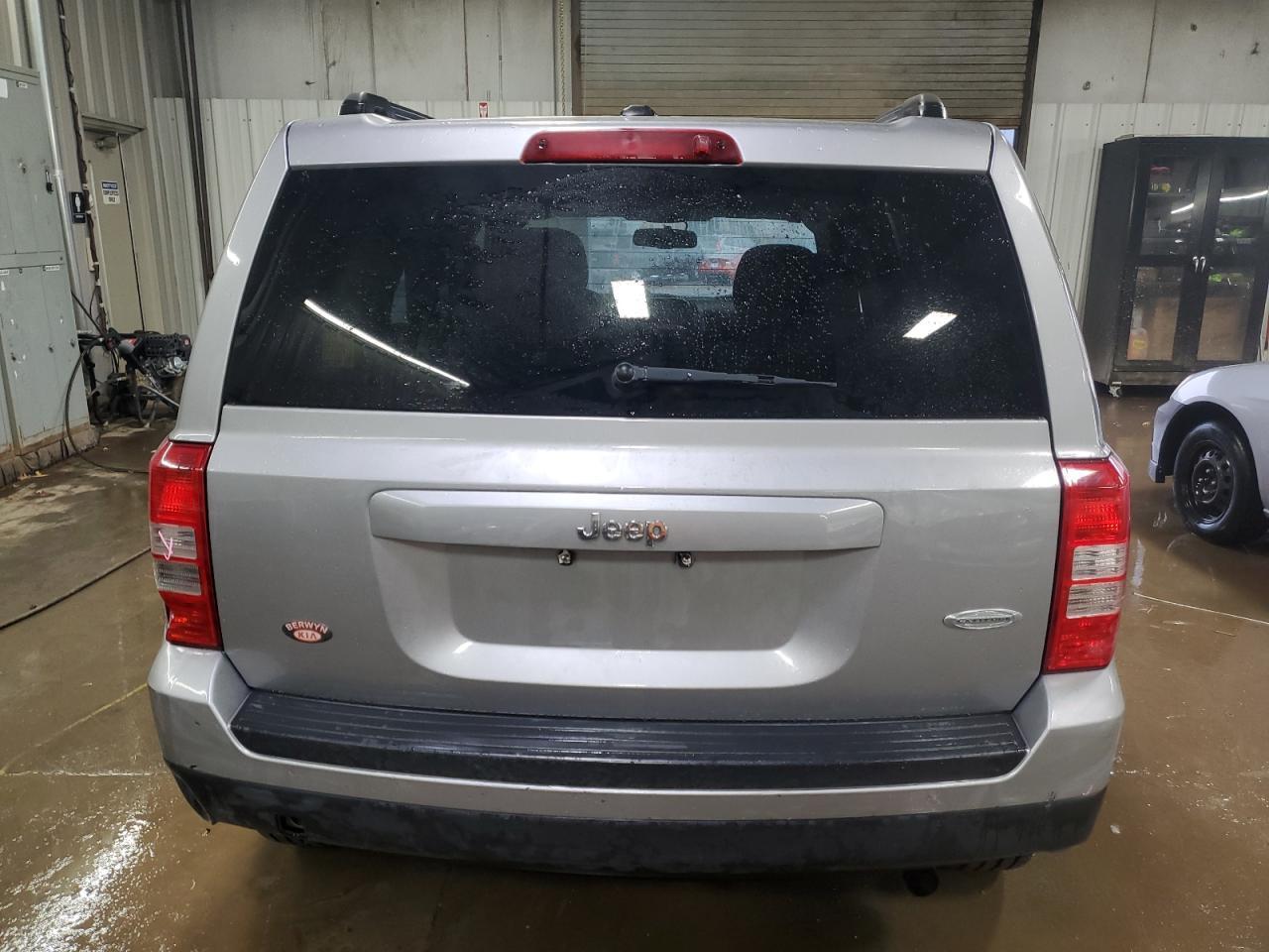 2016 Jeep Patriot Latitude - Фото 6