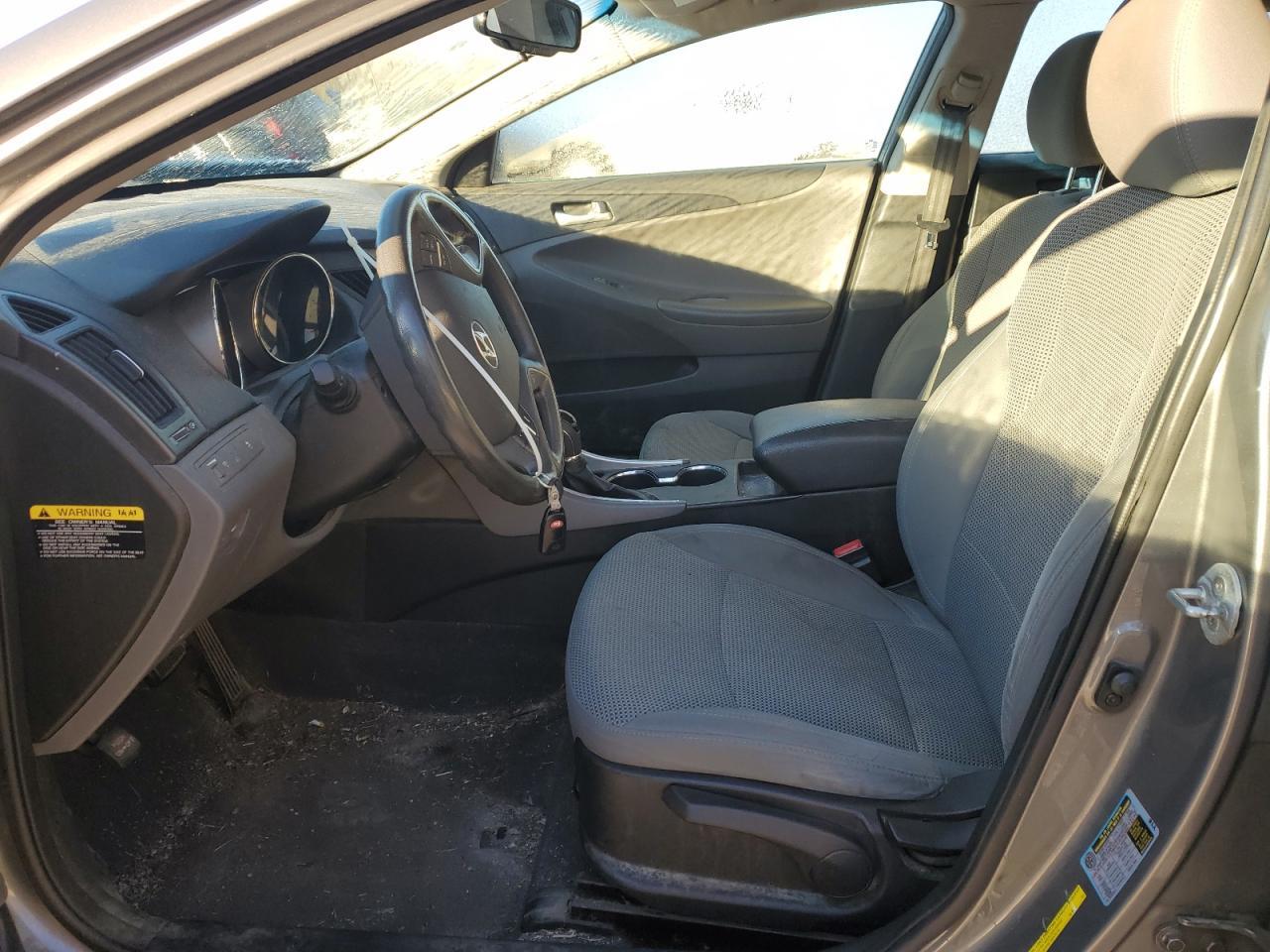 2013 Hyundai Sonata Gls - Image 7