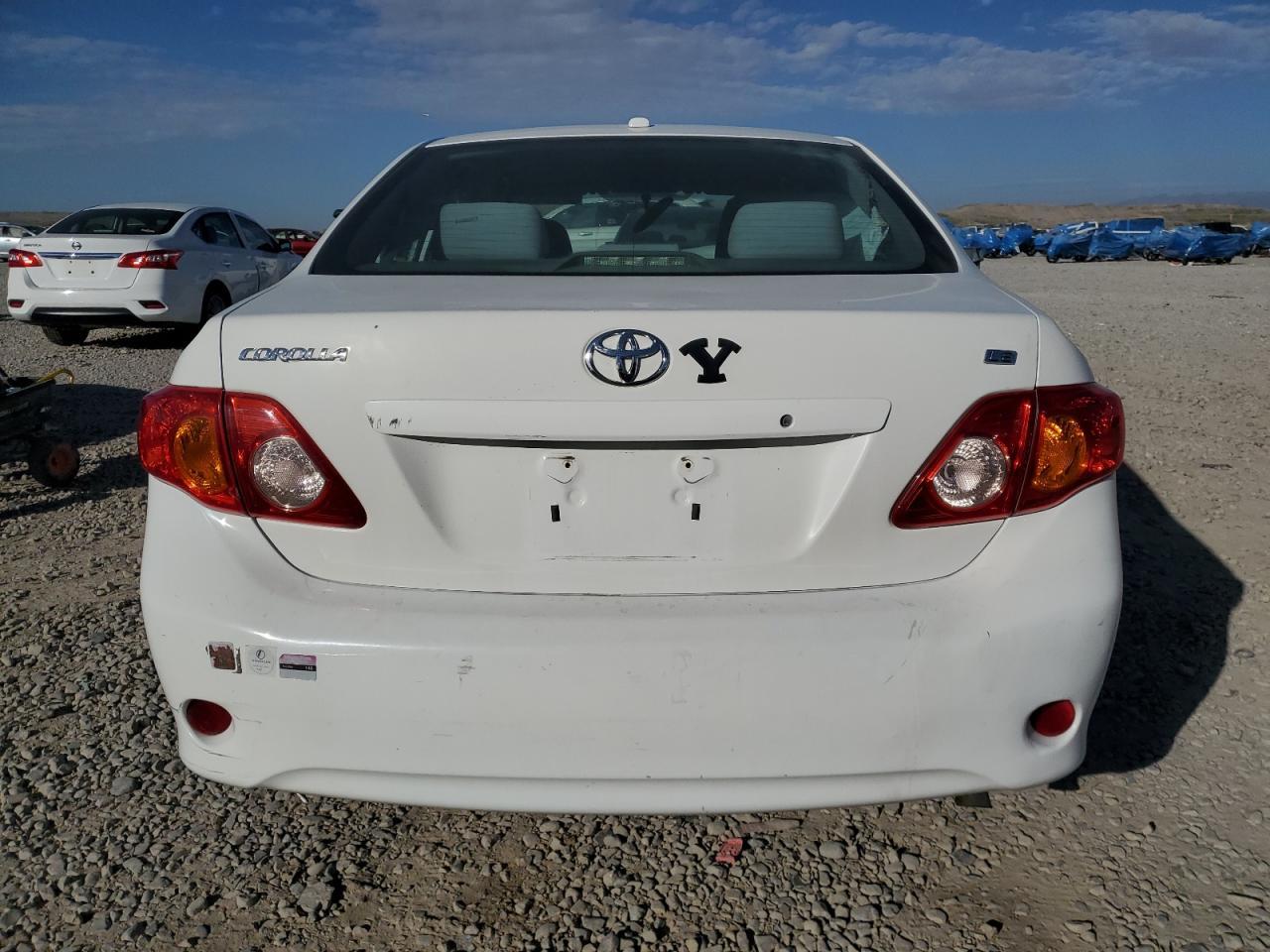 2010 Toyota Corolla Base - Фото 6