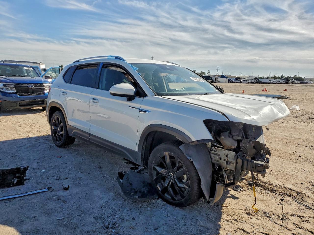 2022 Volkswagen Taos Se - Фото 4