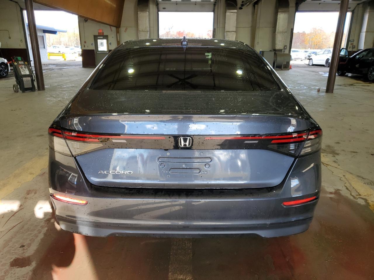 2023 Honda Accord Lx - Фото 6