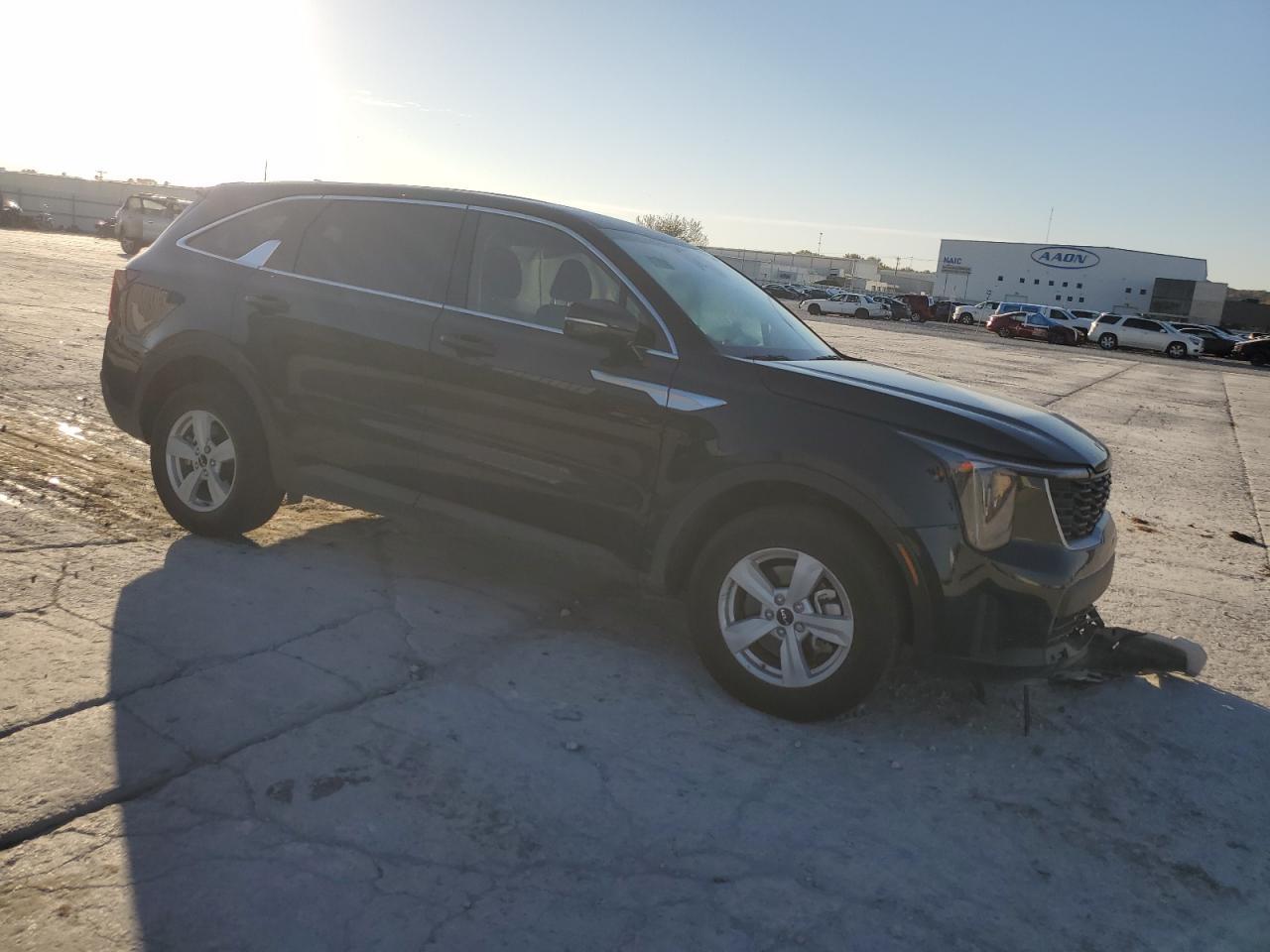 2025 Kia Sorento Lx - Фото 4