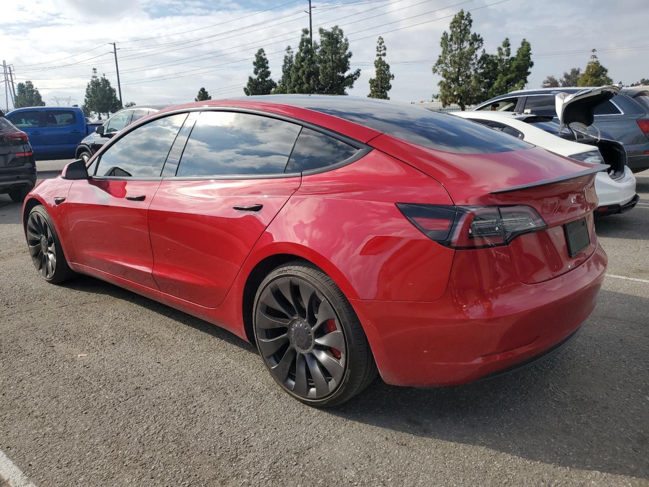 2021 Tesla Model 3 - Фото 2