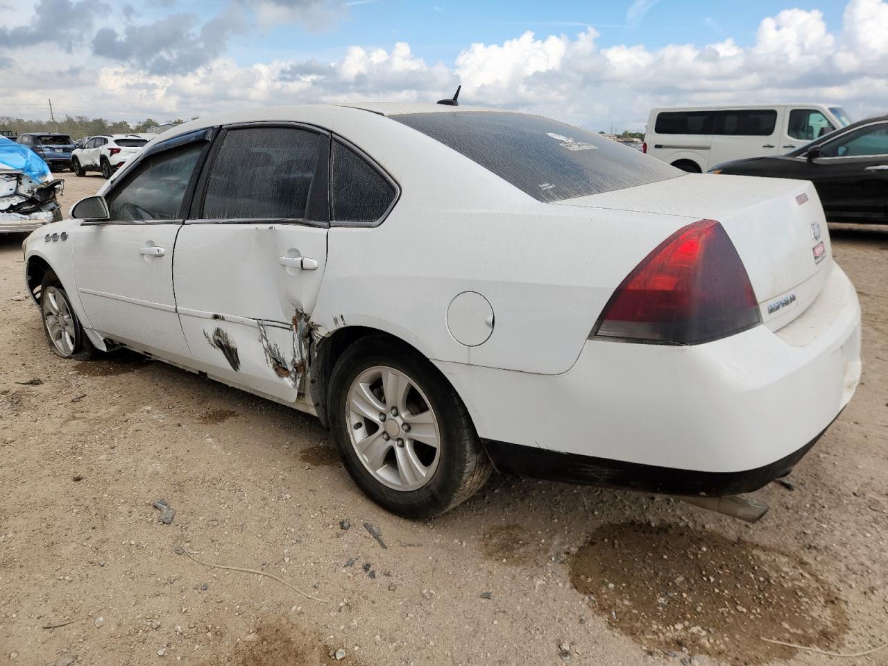 2012 Chevrolet Impala Ls - Фото 2
