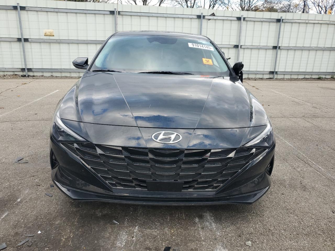 2023 Hyundai Elantra Limited - Фото 5