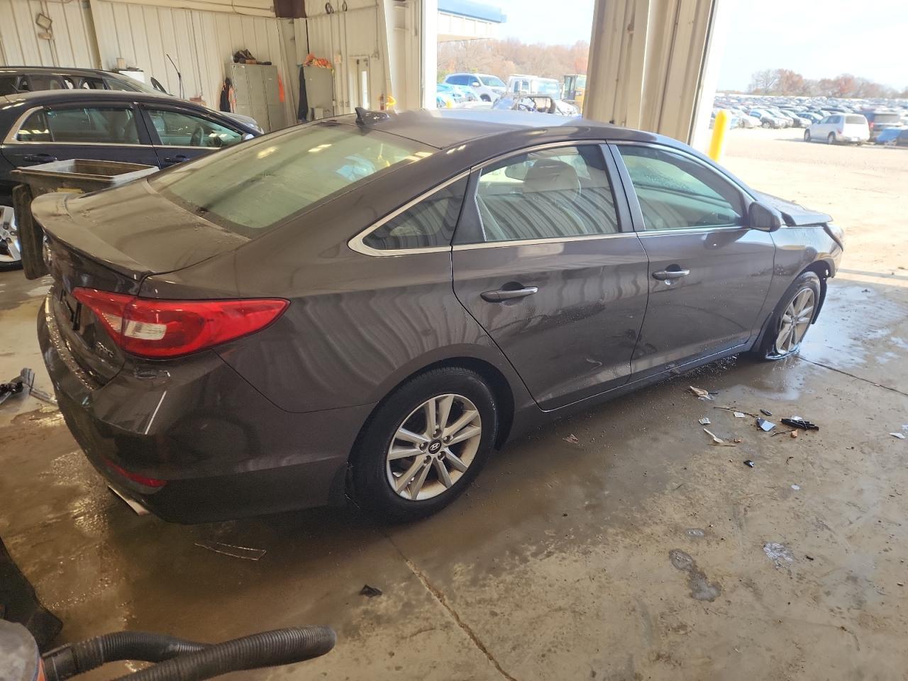 2016 Hyundai Sonata Se - Фото 3