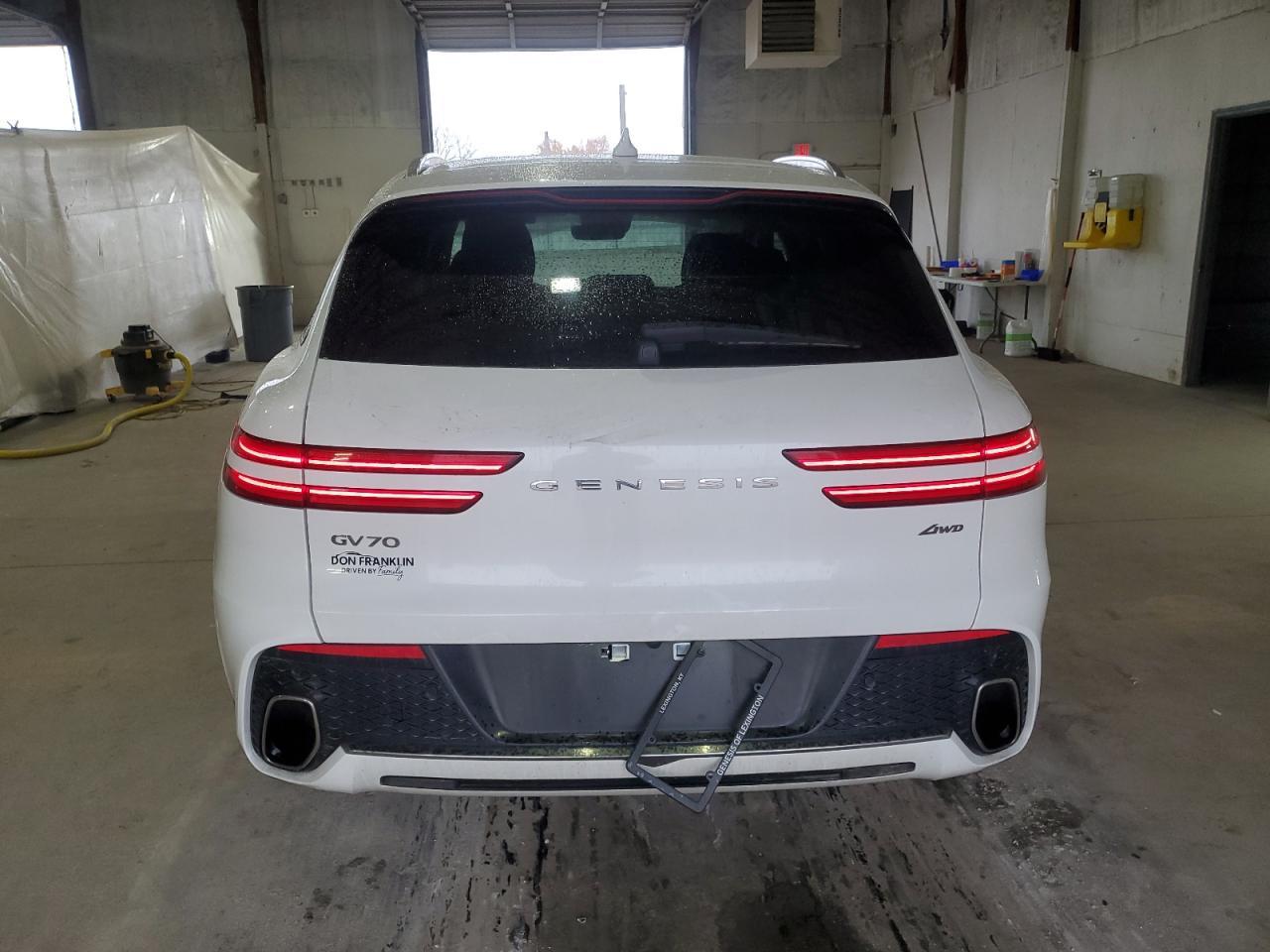 2023 Genesis Gv70 Base - Image 6